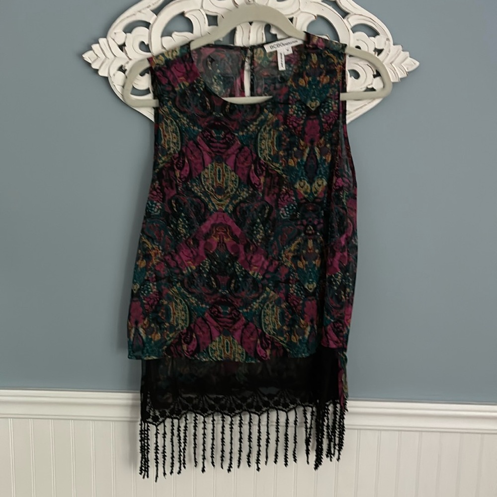 BCBGeneration  M boho top.